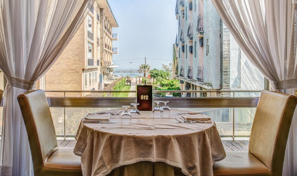 Hotel Gambrinus - Valentini Family Village Белларія-Іджеа-Марина Екстер'єр фото